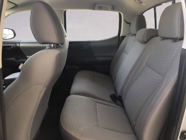 2022 Toyota Tacoma 4x4 SR Double Cab V6 photo 12