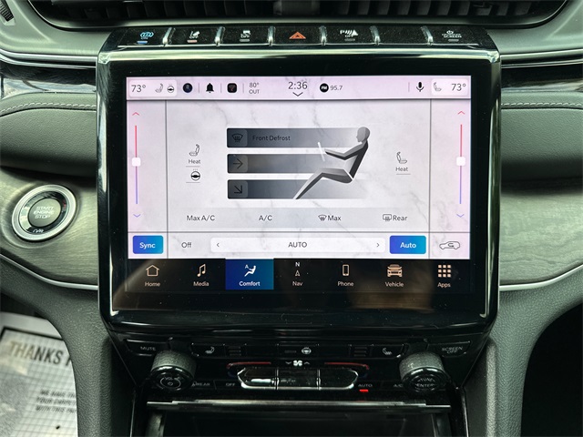 2023 Jeep Cherokee Base photo 24