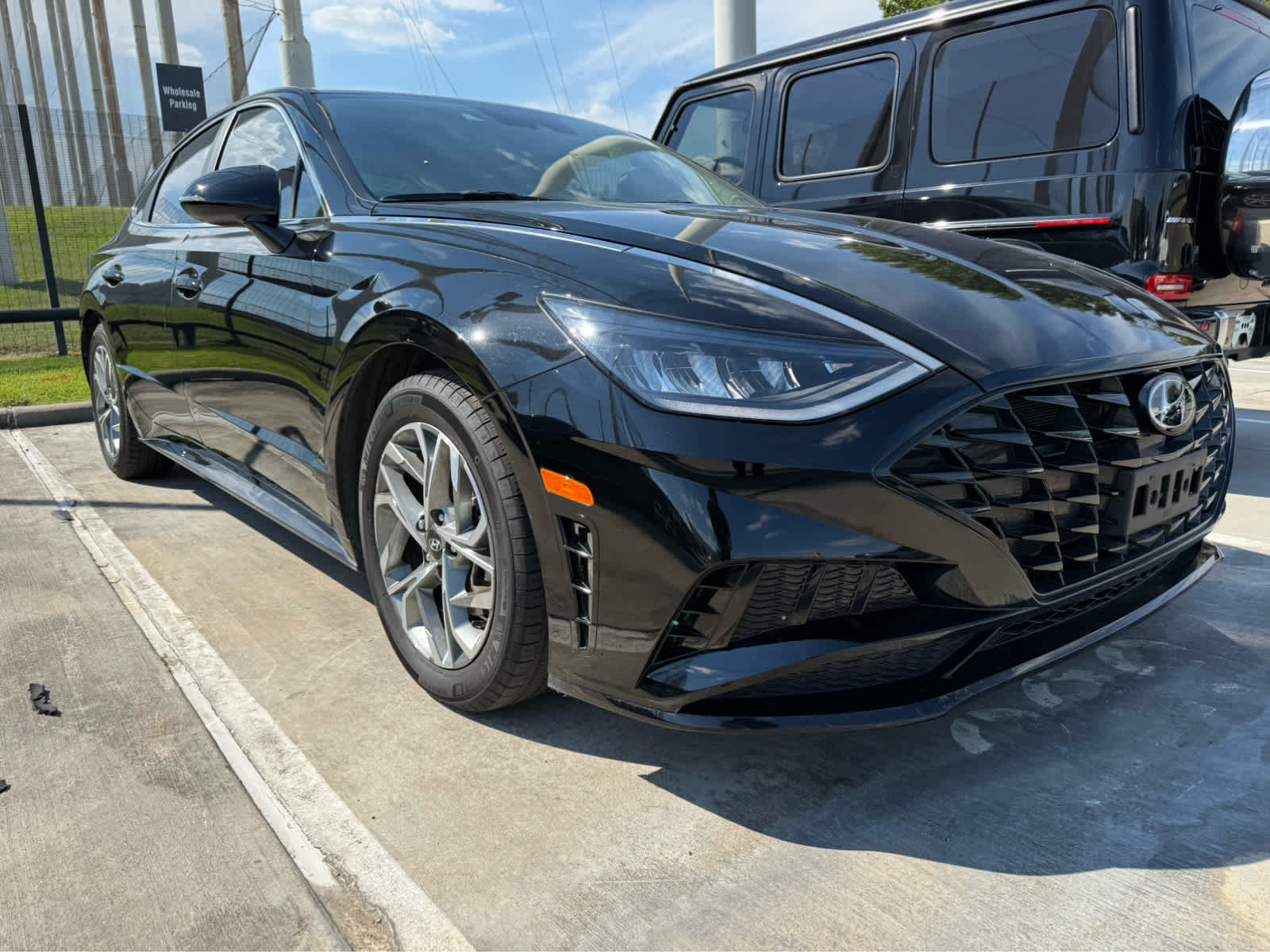 2023 Hyundai Sonata SEL photo 2