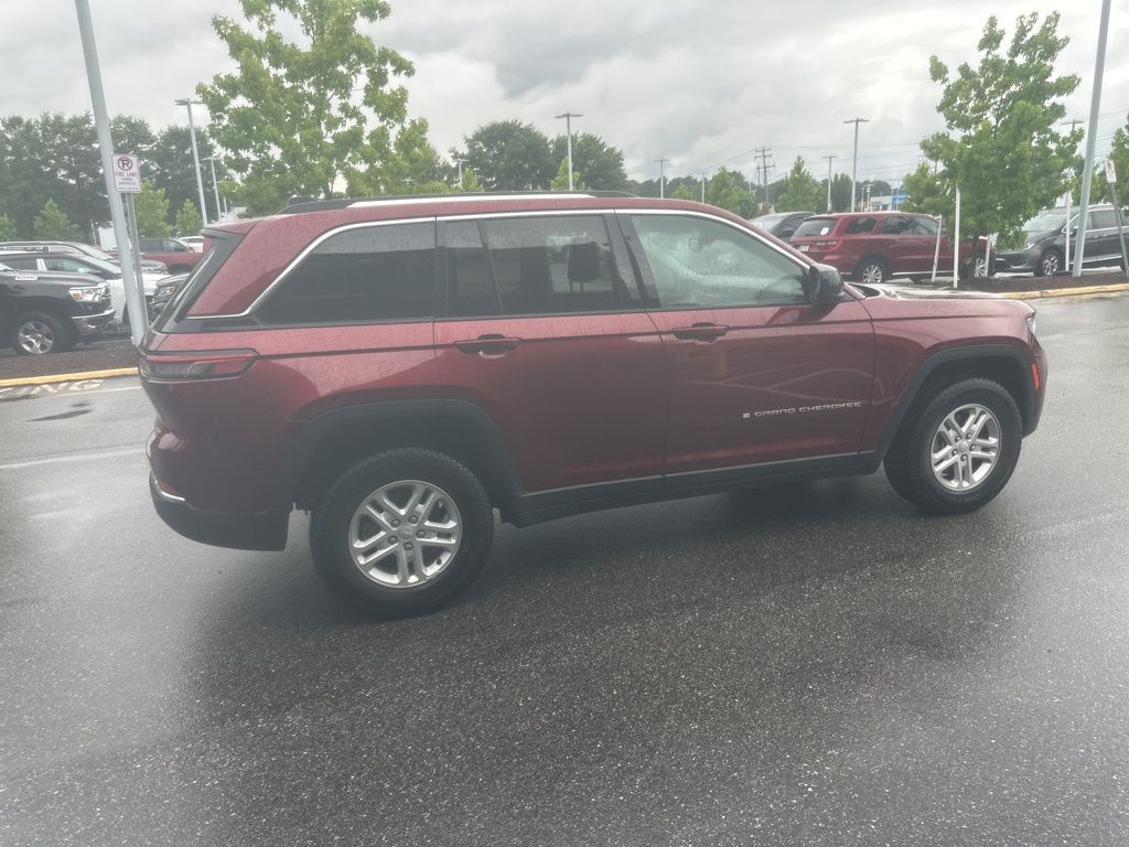 2023 Jeep Grand Cherokee Laredo photo 21