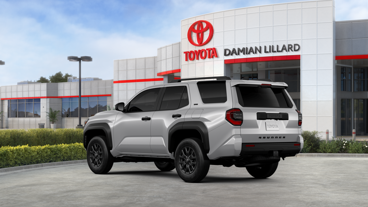 2025 Toyota 4Runner SR5 photo 4
