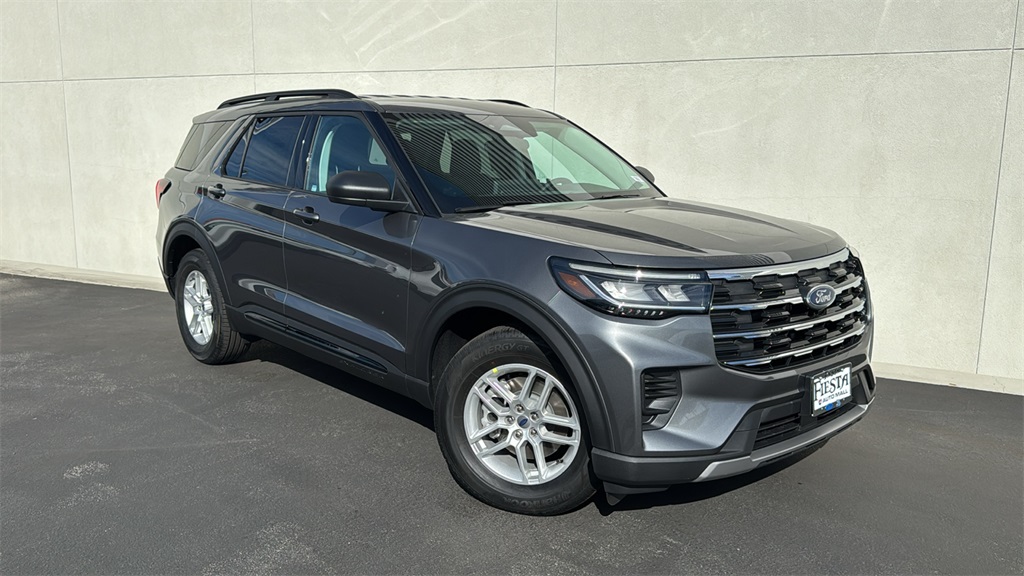 2026 Ford Explorer's photo