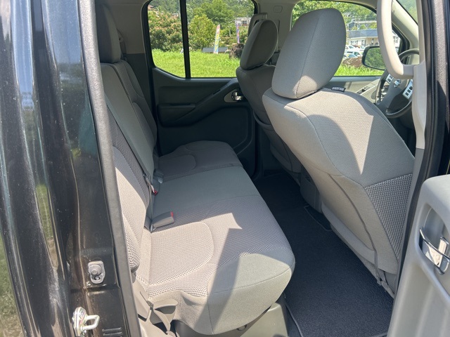 2020 Nissan Frontier SV photo 18