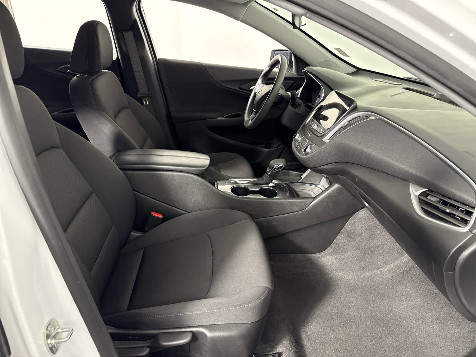 2024 Chevrolet Malibu 1LT photo 17