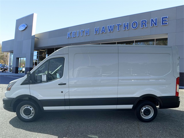 2025 Ford Transit Cargo Van photo 2