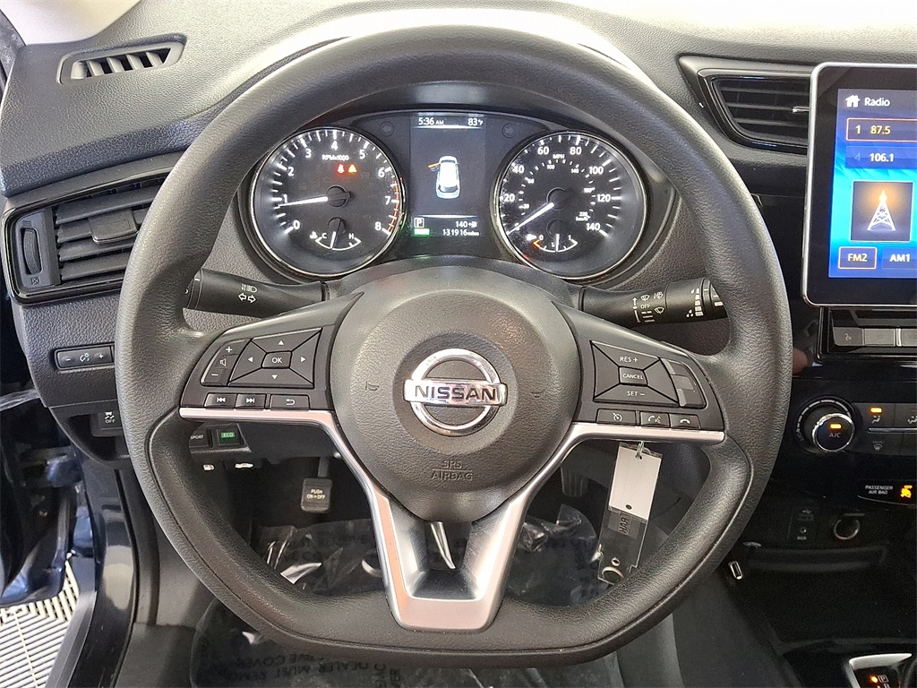 2017 Nissan Rogue S photo 19