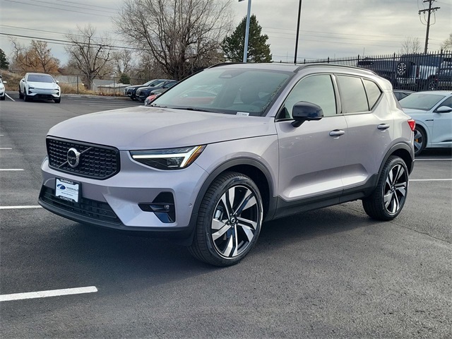 2026 Volvo XC40 Ultra's photo