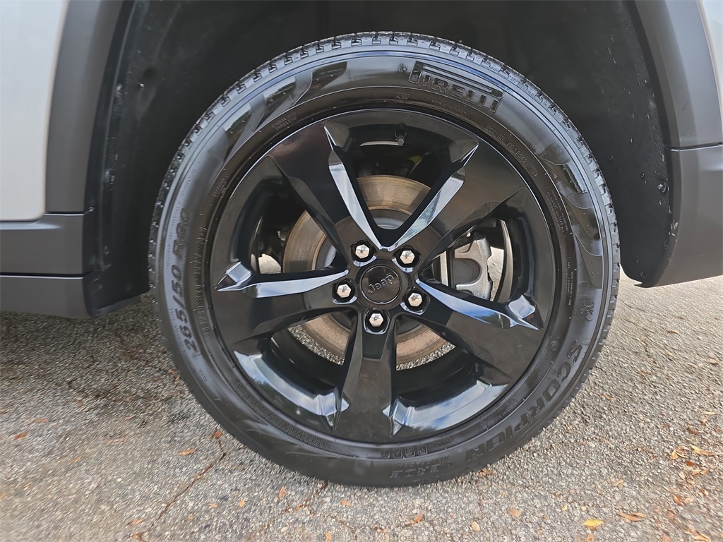 2023 Jeep Grand Cherokee Limited photo 32