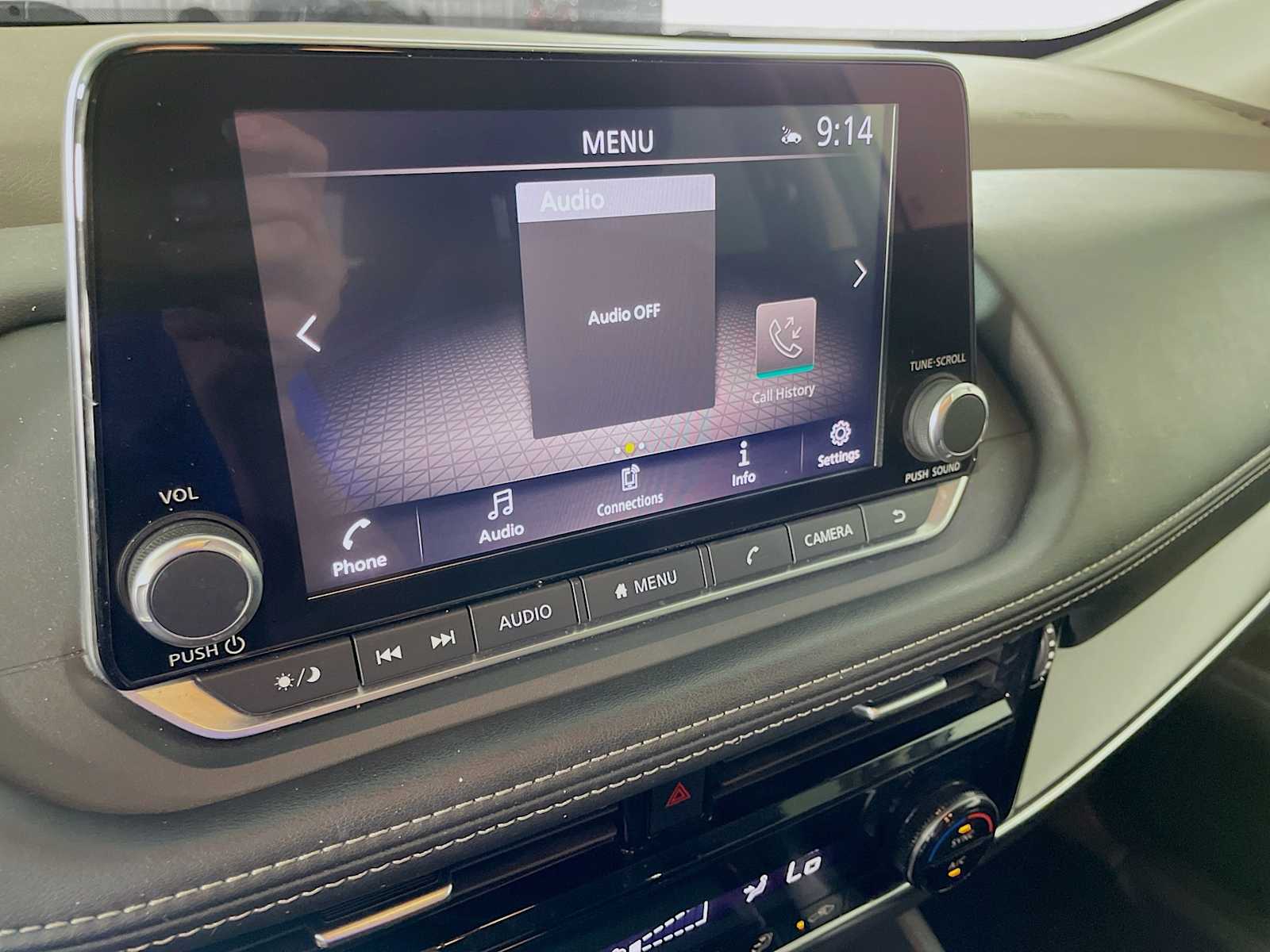 2021 Nissan Rogue SV photo 13