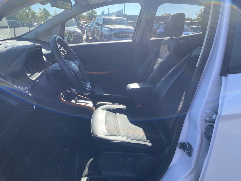2018 Ford EcoSport SES photo 8