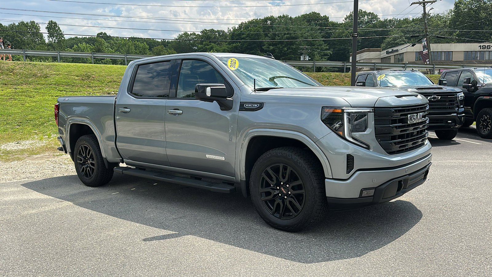 2025 Gmc Sierra 1500 Elevation photo 2