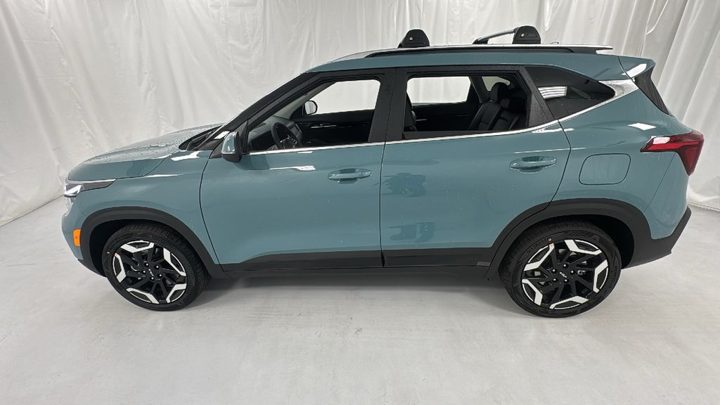 2026 Kia Seltos SX photo 6