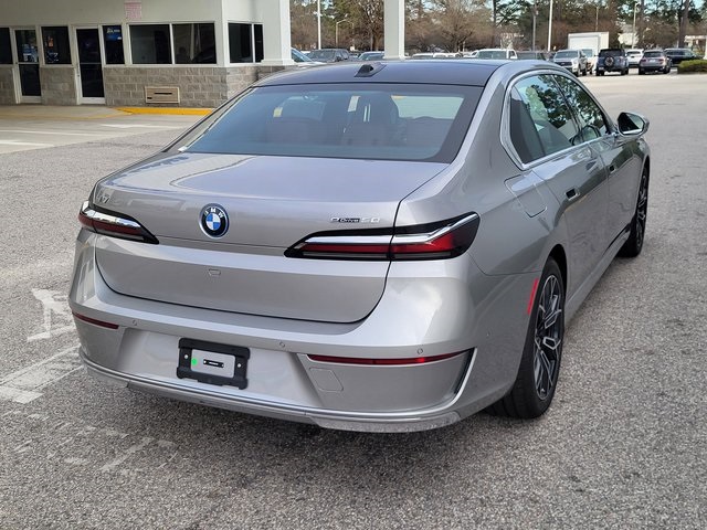 2025 Bmw i7 eDrive50 photo 2