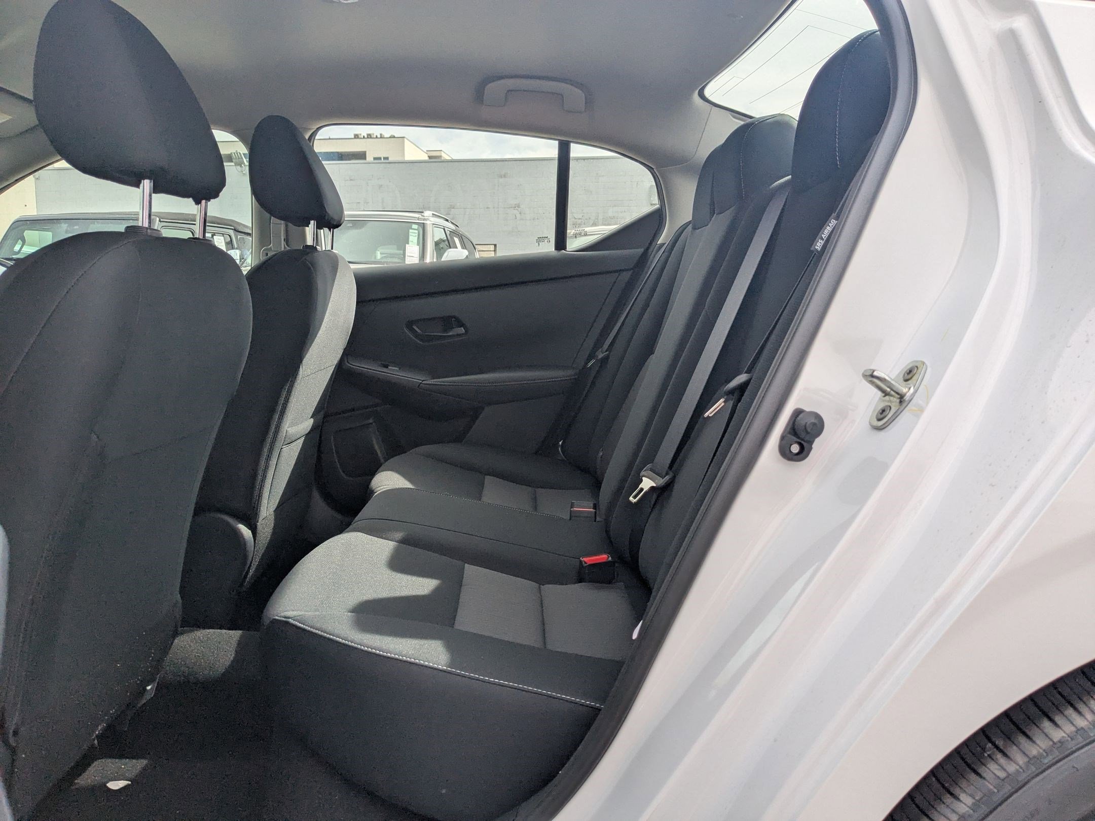 2025 Nissan Sentra SV photo 16