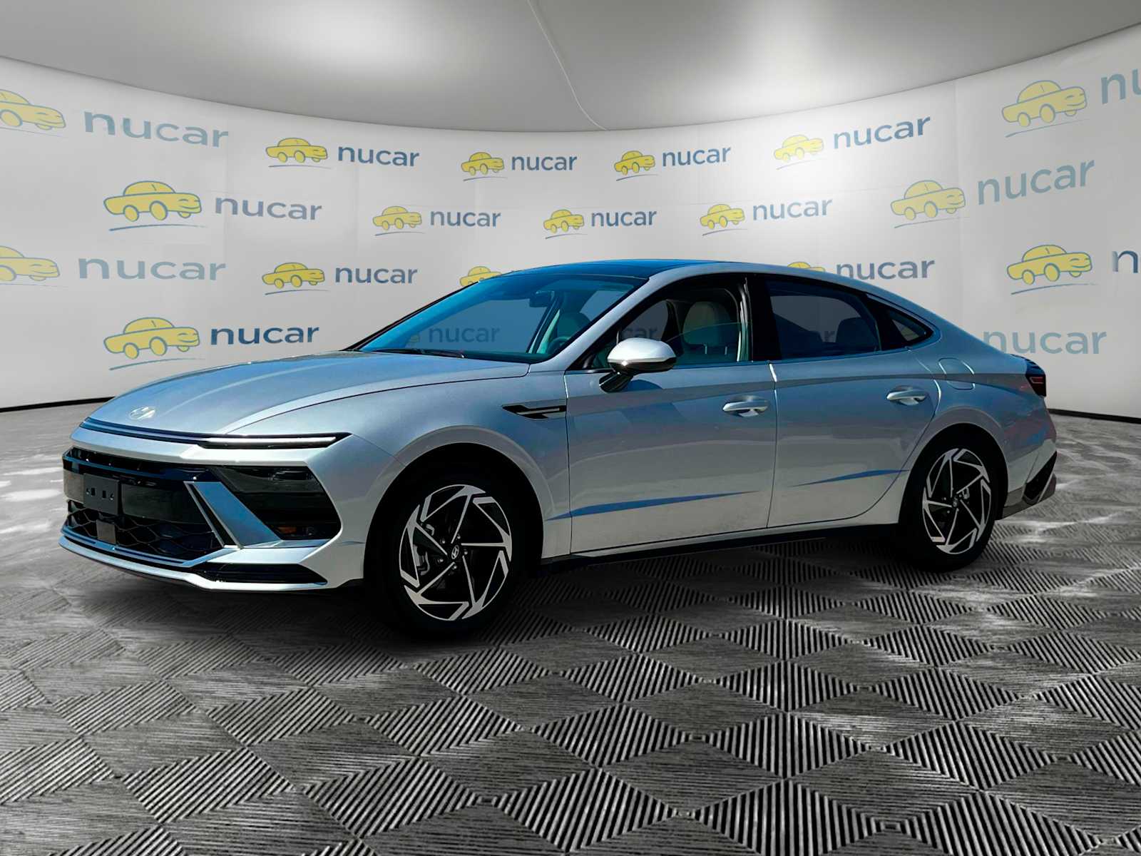 2024 Hyundai Sonata SEL photo 2