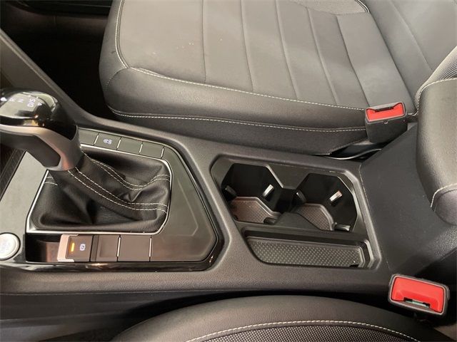 2024 Volkswagen Taos SE photo 31