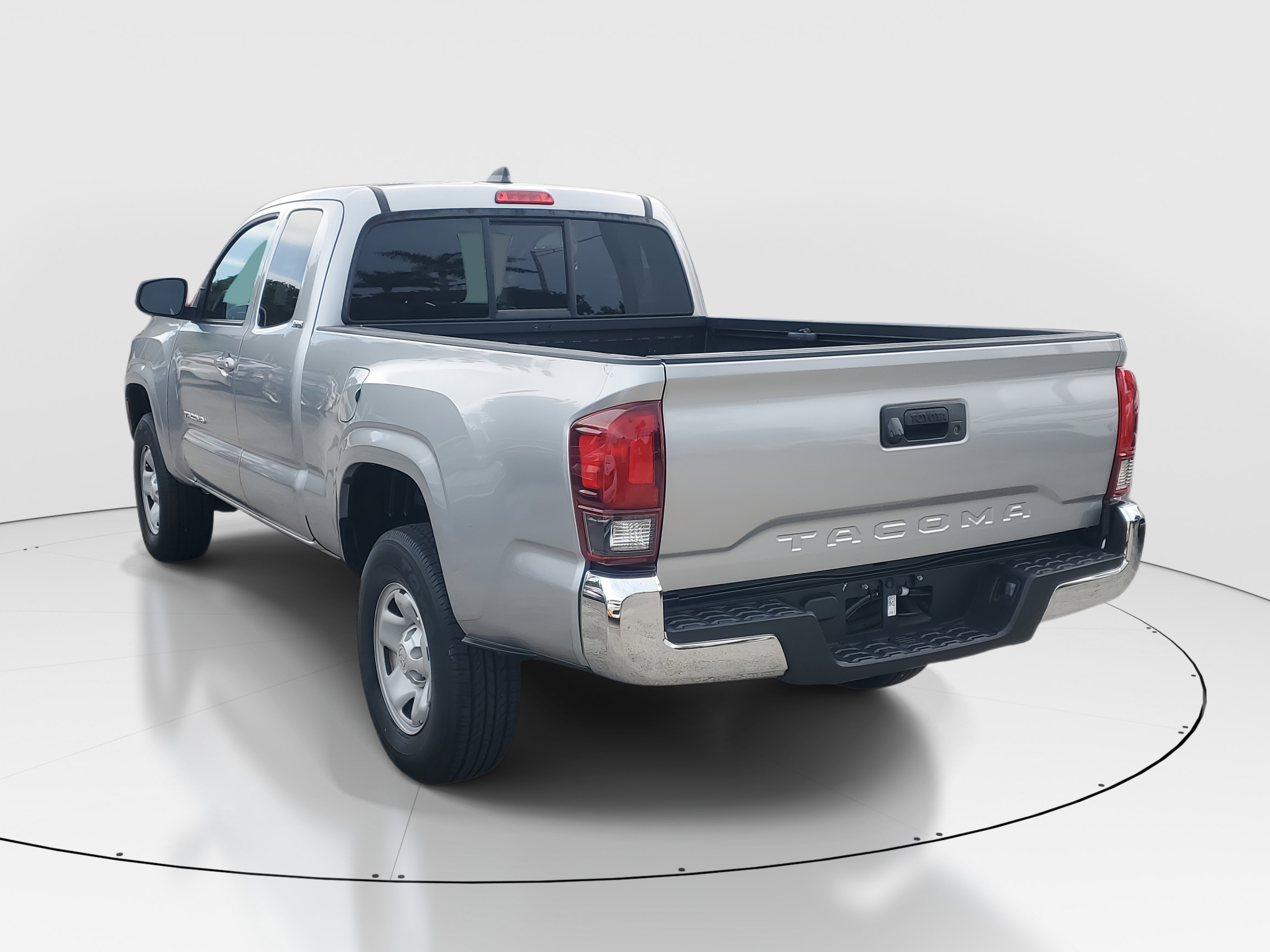 2022 Toyota Tacoma SR5 photo 5