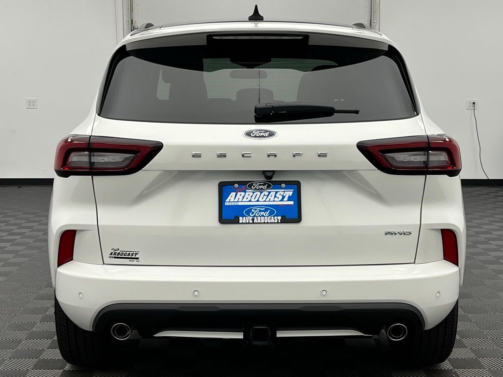 2024 Ford Escape ST-Line Select photo 3