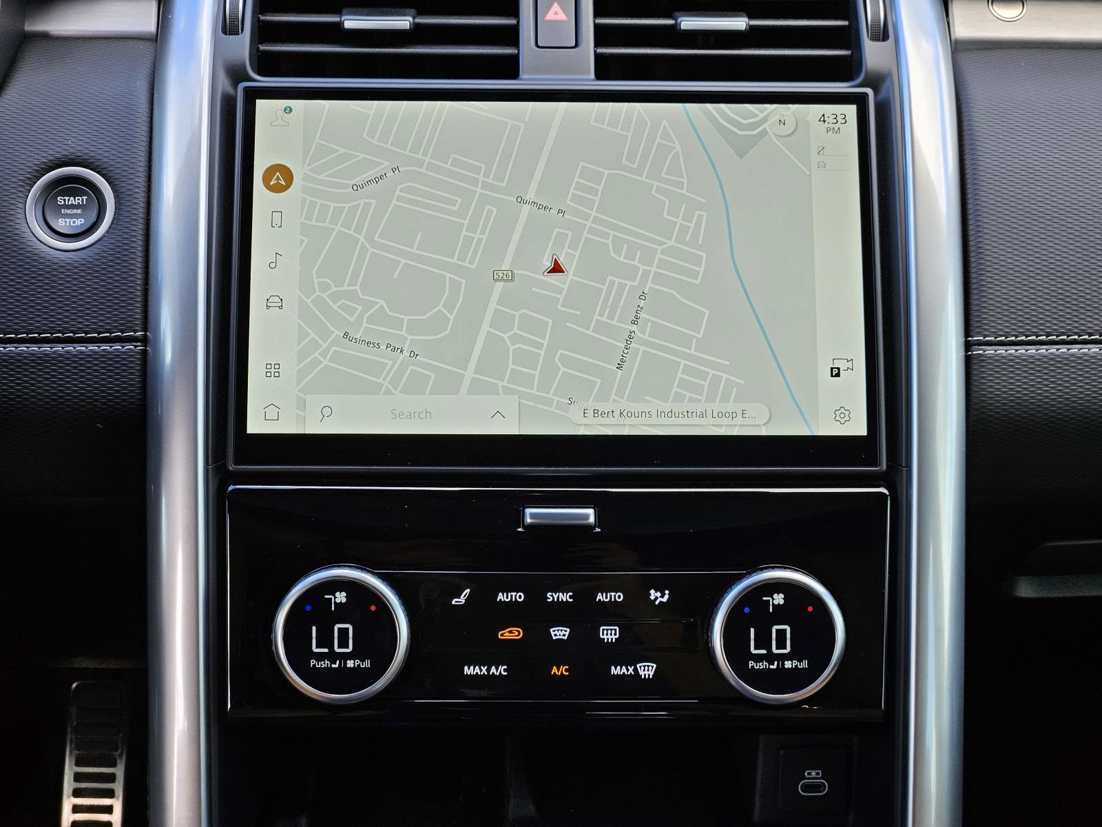 2025 Land Rover Discovery P360 Dynamic SE photo 38
