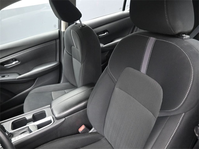 2023 Nissan Sentra SV photo 14