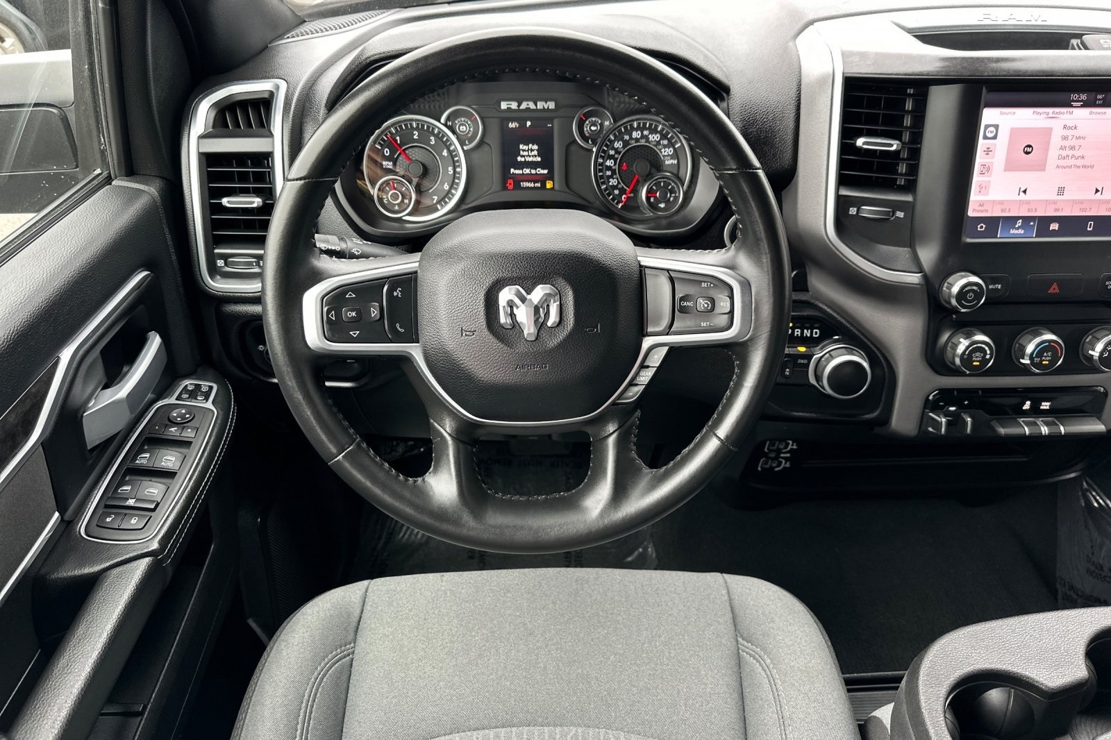 2024 Ram 2500 Big Horn photo 16