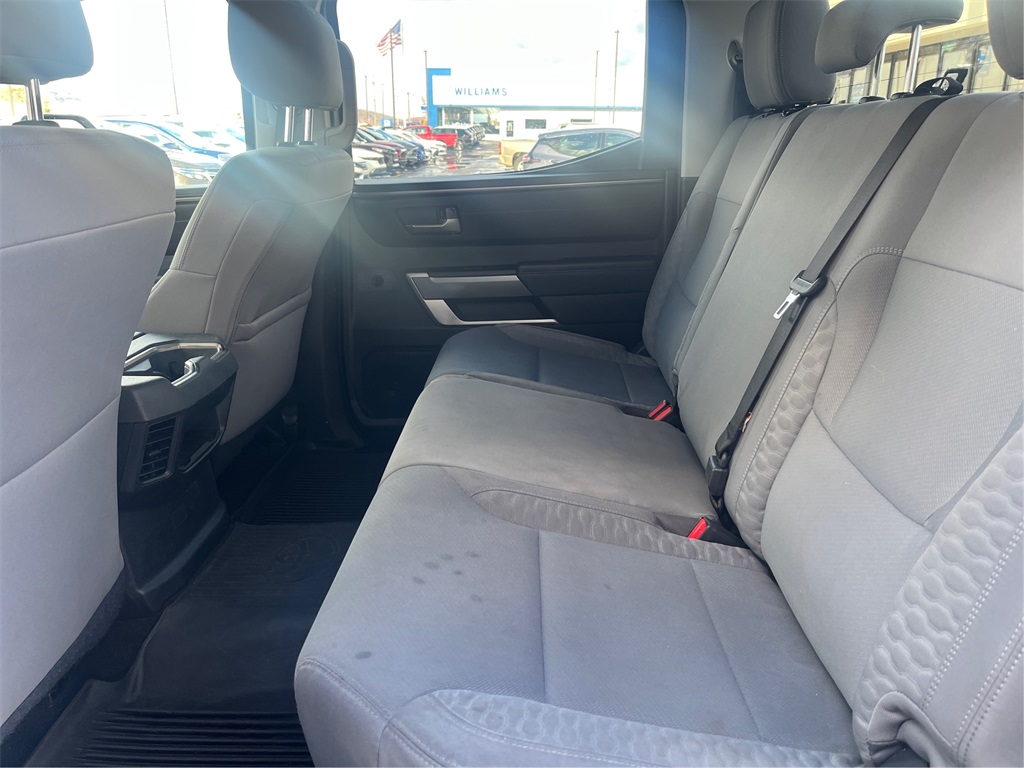 2022 Toyota Tundra SR5 photo 3