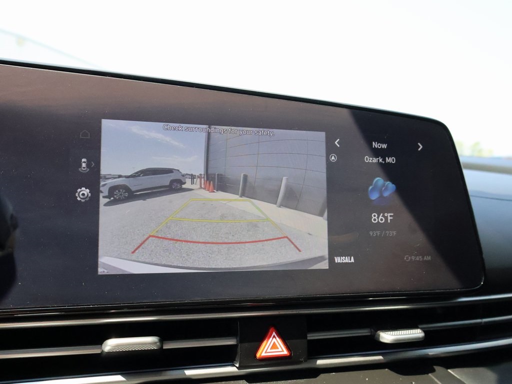 2024 Hyundai Elantra SEL photo 31