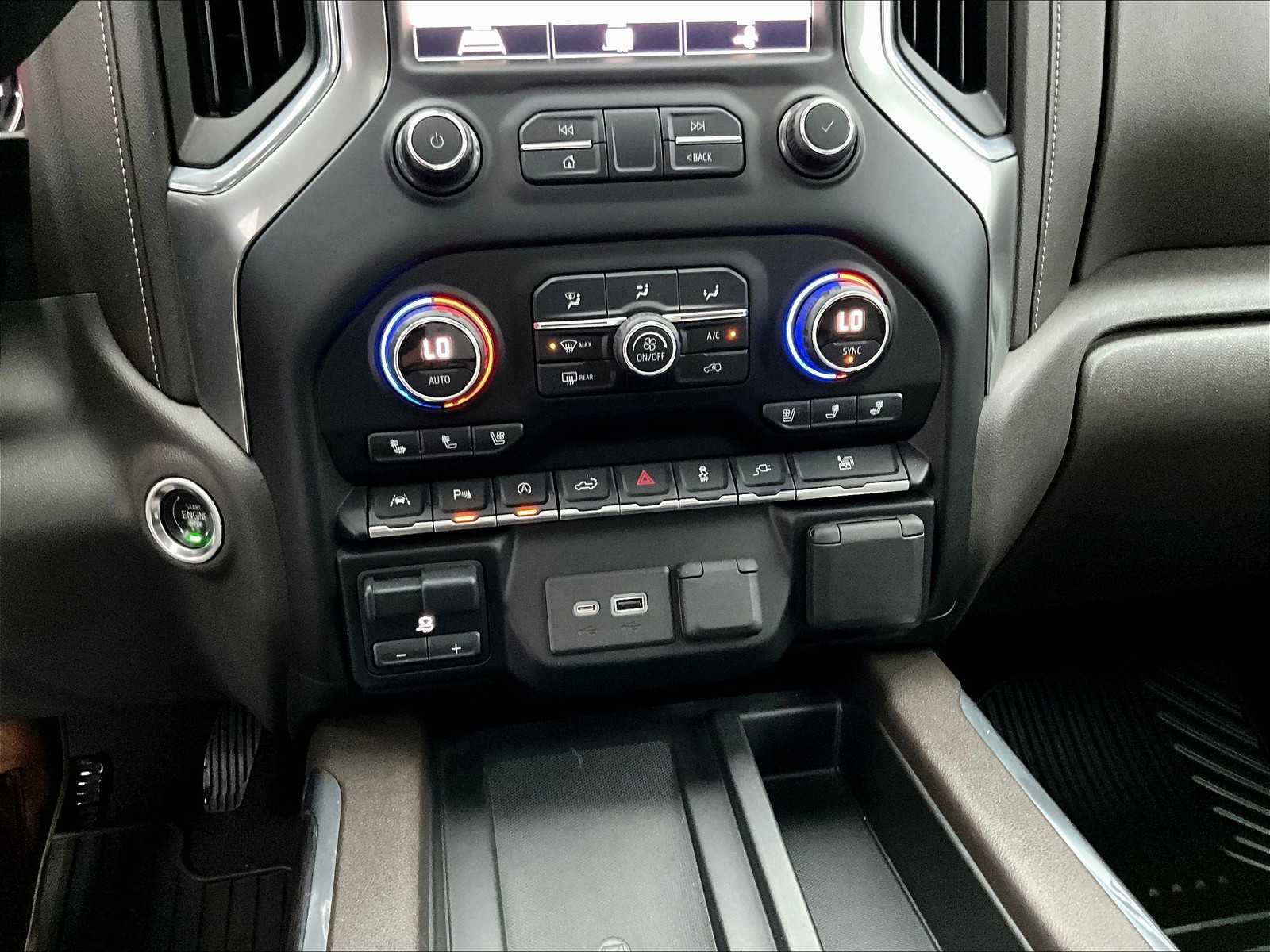 2020 Chevrolet Silverado 1500 LTZ photo 26