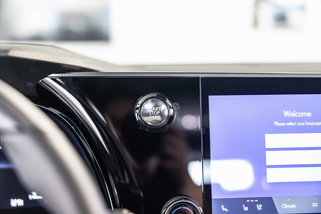 2025 LEXUS RX - Image 27