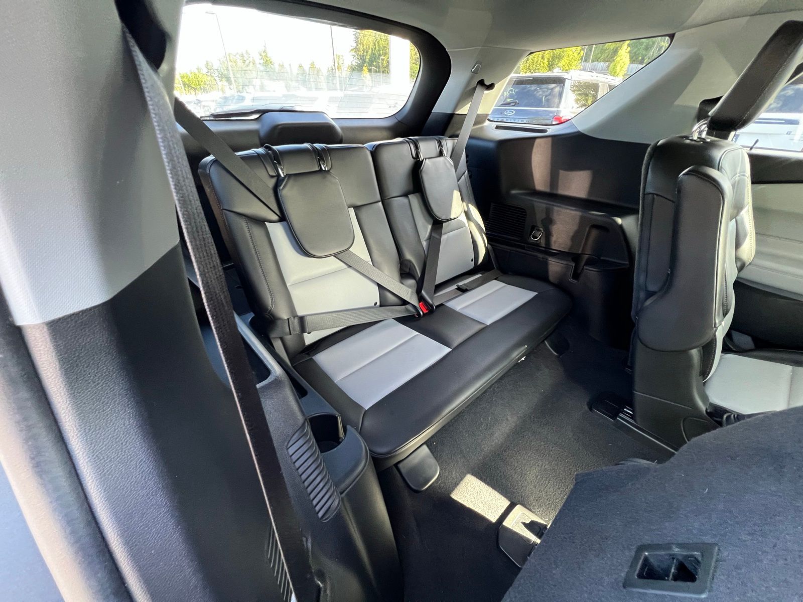 2022 Ford Explorer XLT photo 15