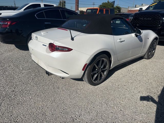 2023 Mazda MX-5 Miata Miata Grand Touring photo 4