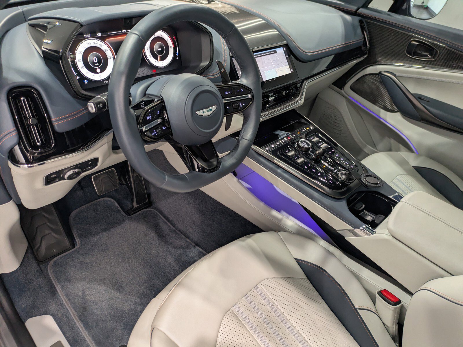 2025 Aston Martin DBX AM8 DBX707 photo 3