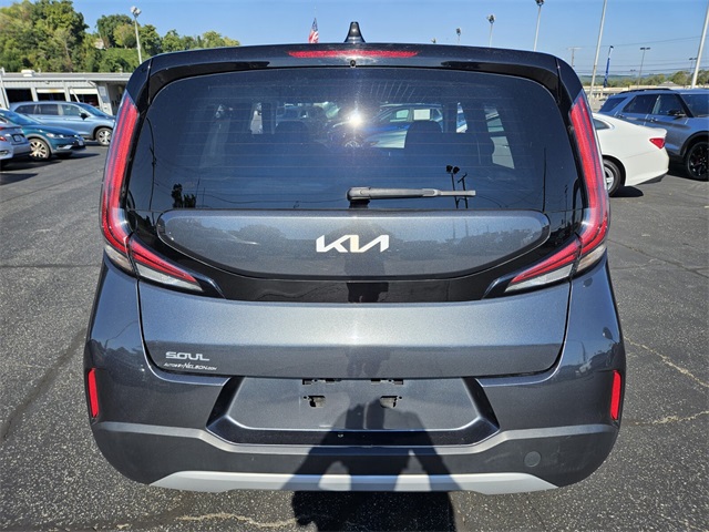 2023 Kia Soul LX photo 5