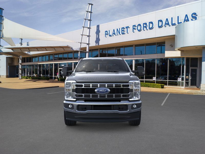 2025 Ford F-250 XLT photo 6