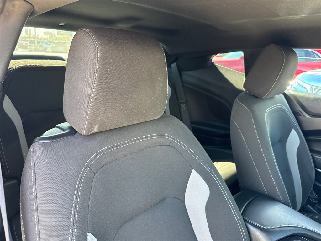 2020 Chevrolet Camaro 1LT photo 10
