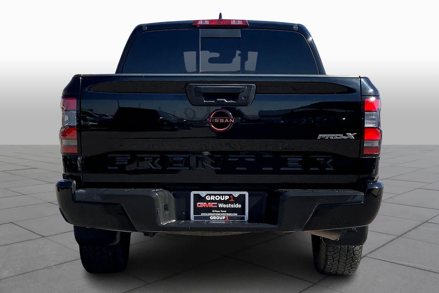 2023 Nissan Frontier PRO-X photo 4