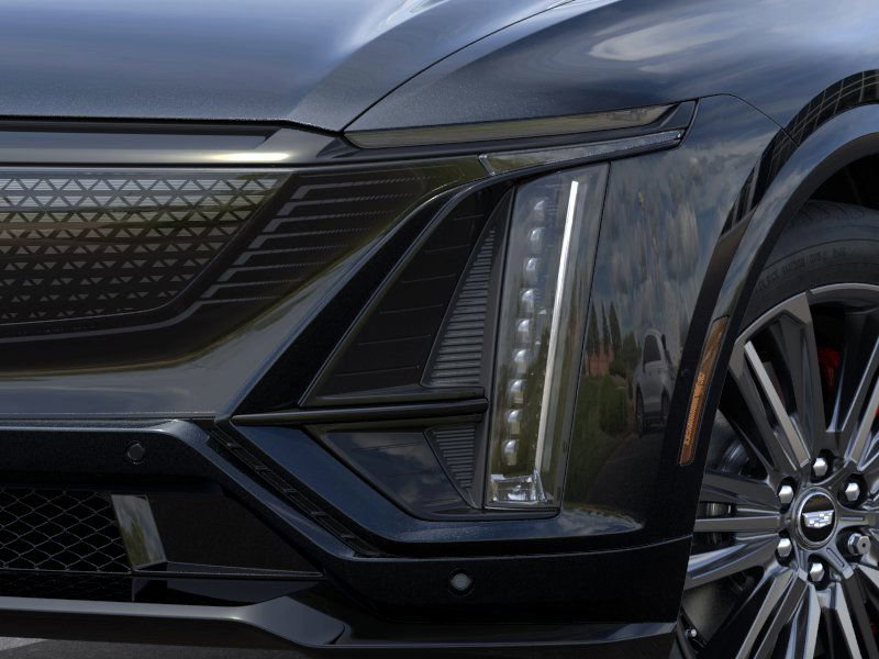2026 Cadillac Lyriq photo 8