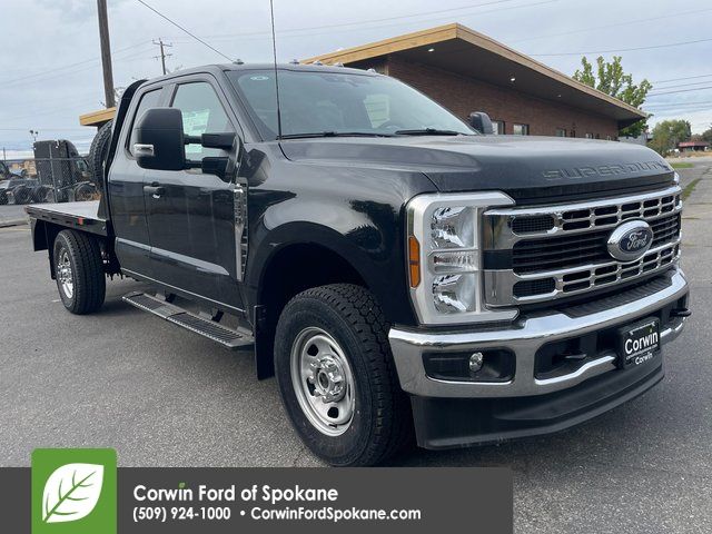 2025 Ford F-350 Super Duty Chassis Cab XL's photo