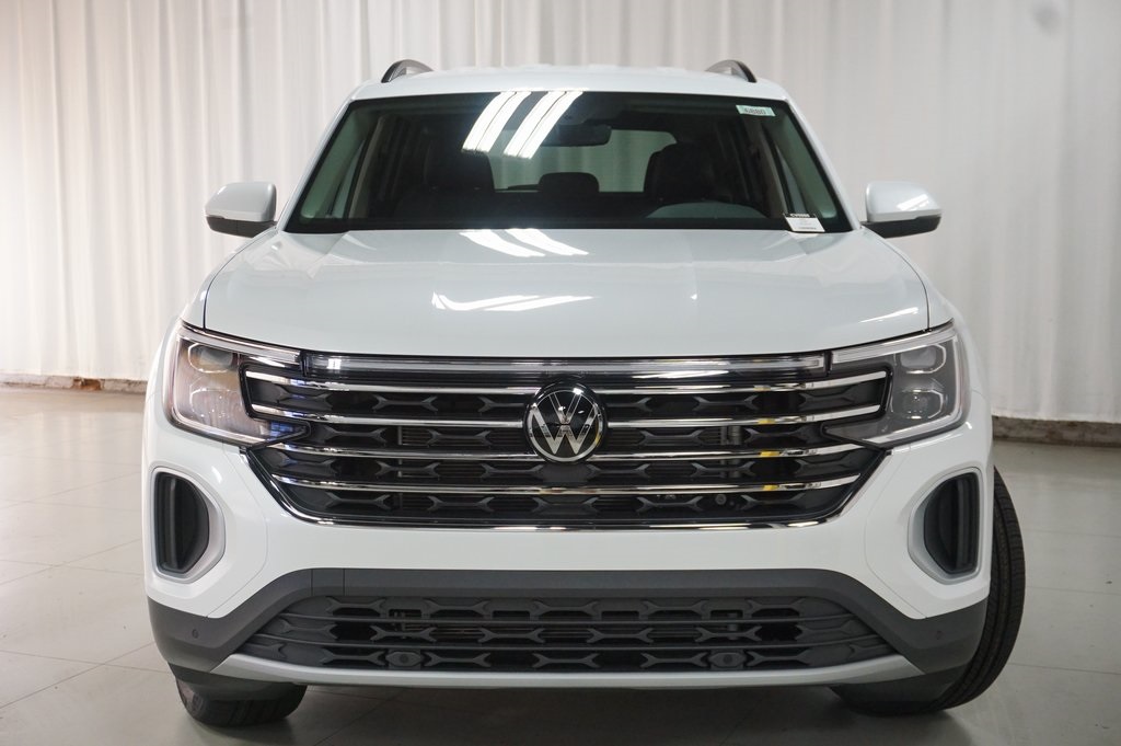 2026 Volkswagen Atlas SE Technology photo 4