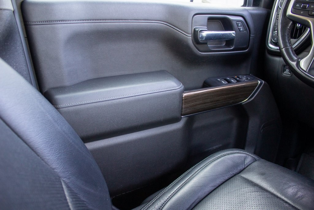 2020 Chevrolet Silverado 1500 RST photo 19