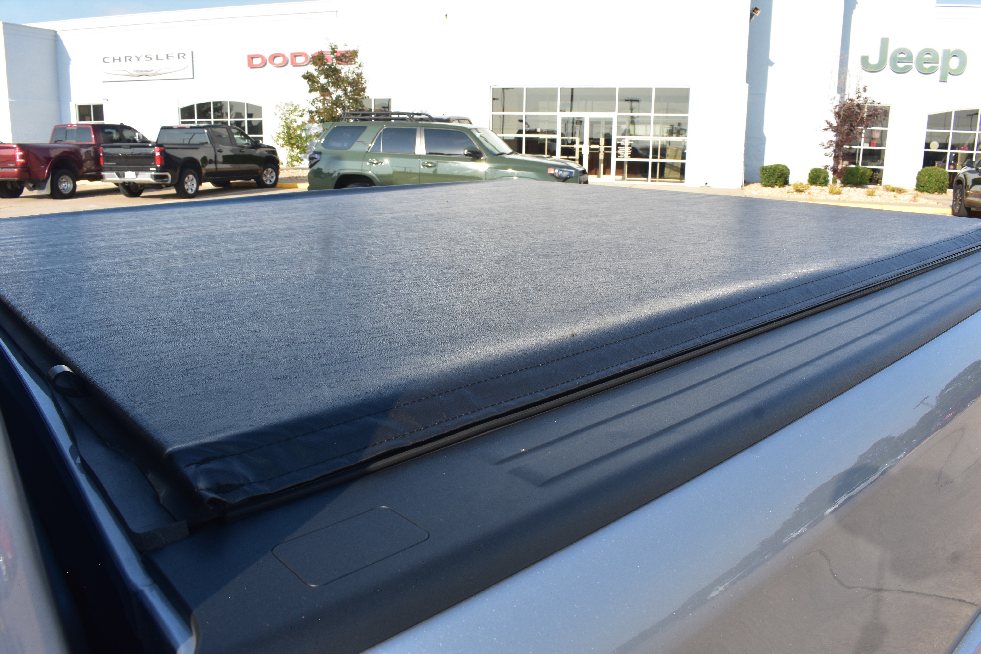 2025 Ram 1500 Laramie photo 4
