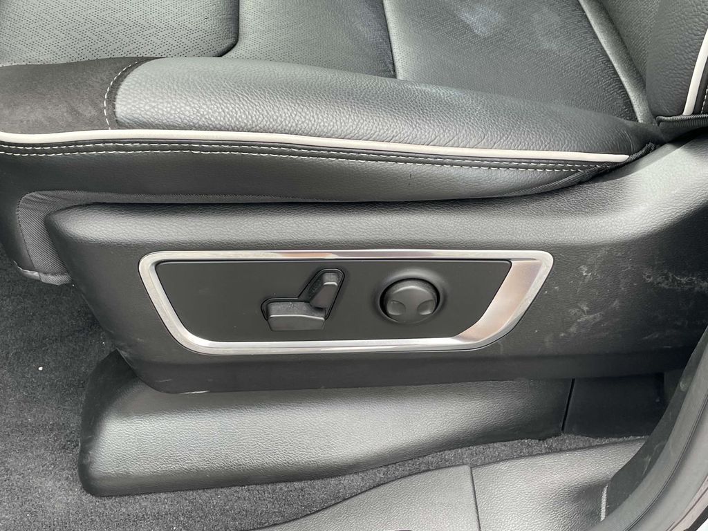 2026 Ram 1500 Laramie photo 23
