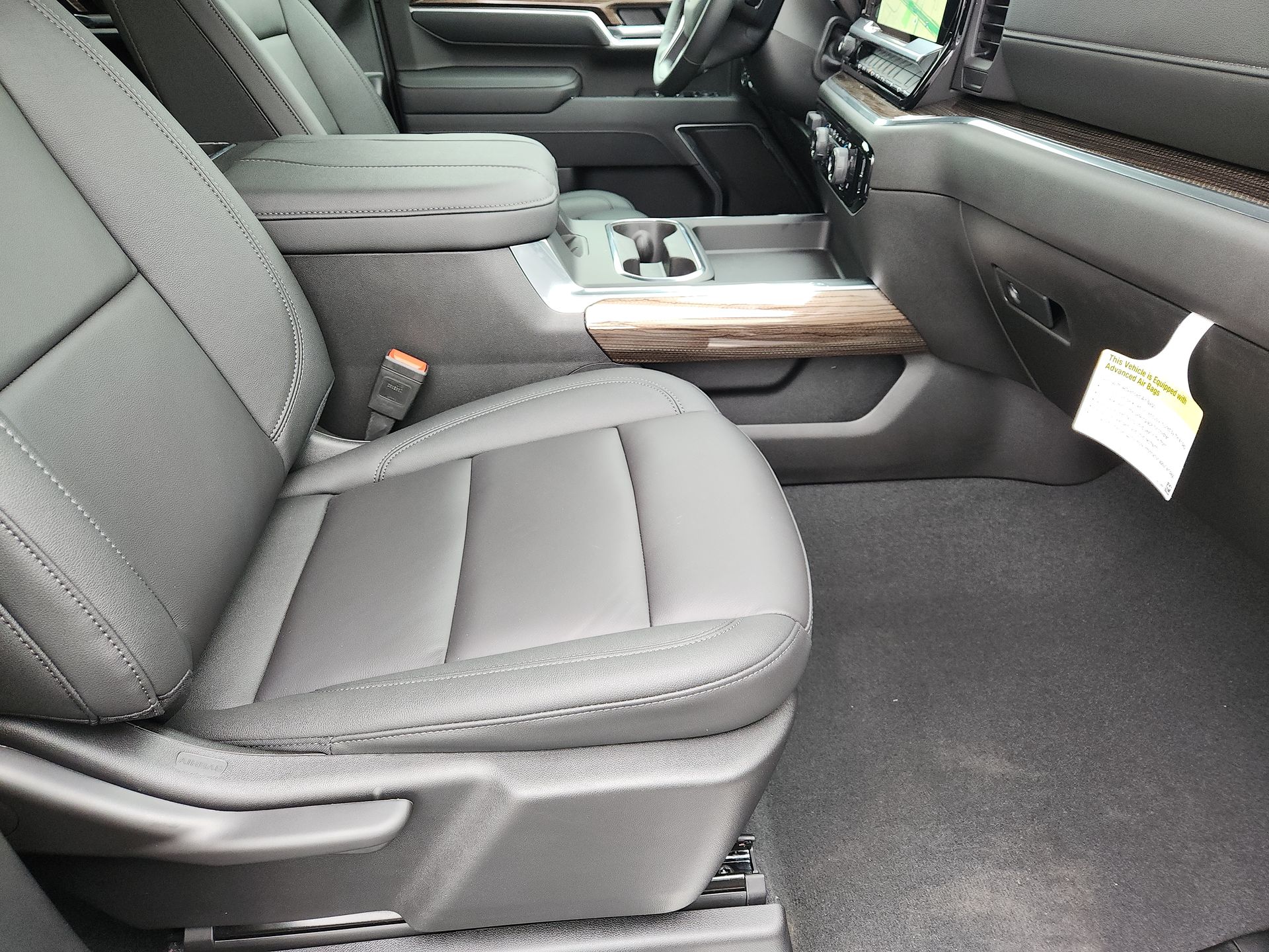 2025 Chevrolet Silverado 2500HD LT photo 26
