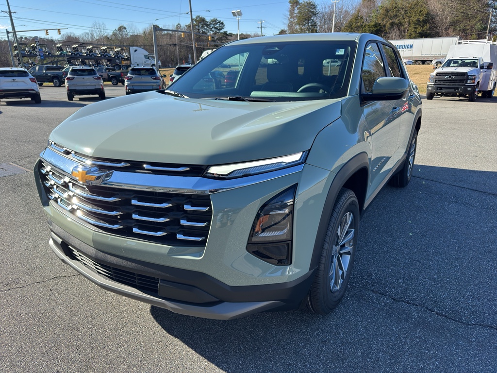 2026 Chevrolet Equinox LT's photo