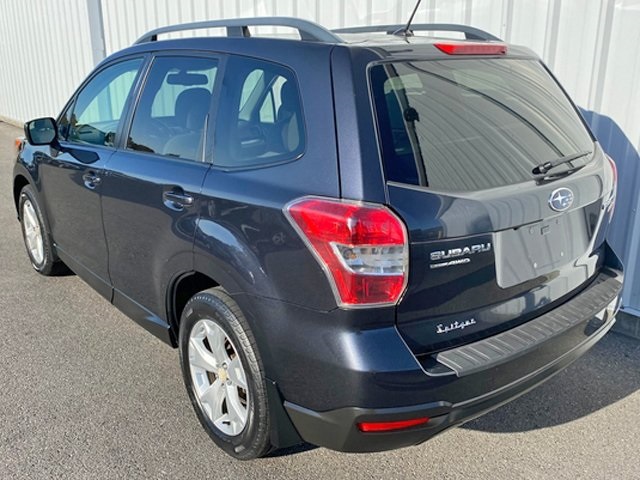 2015 Subaru Forester 2.5i Premium photo 4