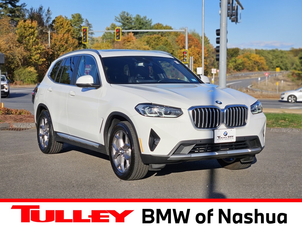 2022 BMW X3 30i's photo