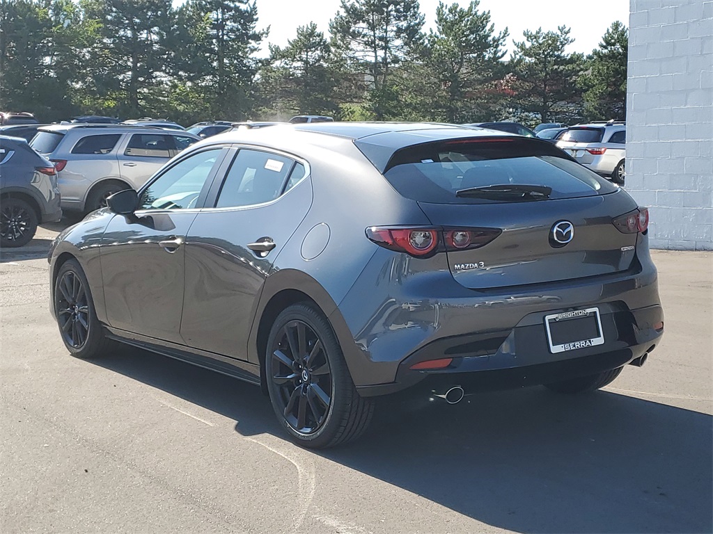 2025 Mazda Mazda3 Hatchback 2.5 Select Sport photo 2