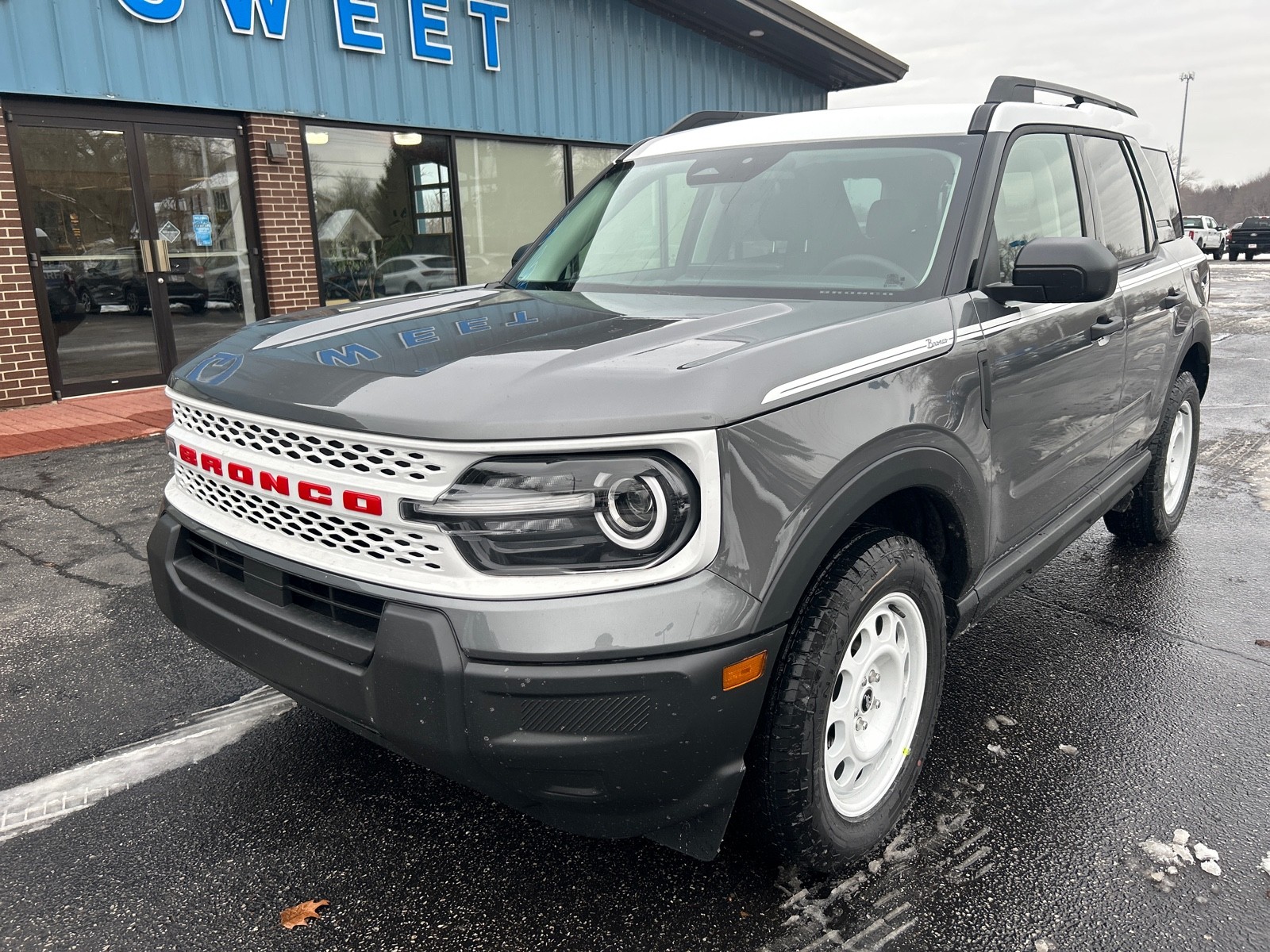 2025 Ford Bronco Sport Heritage's photo