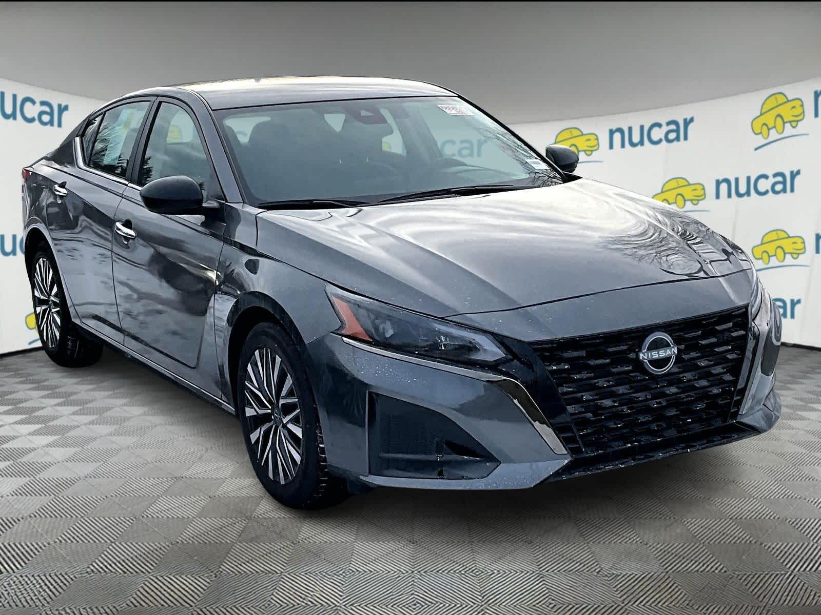 2024 Nissan Altima SV's photo