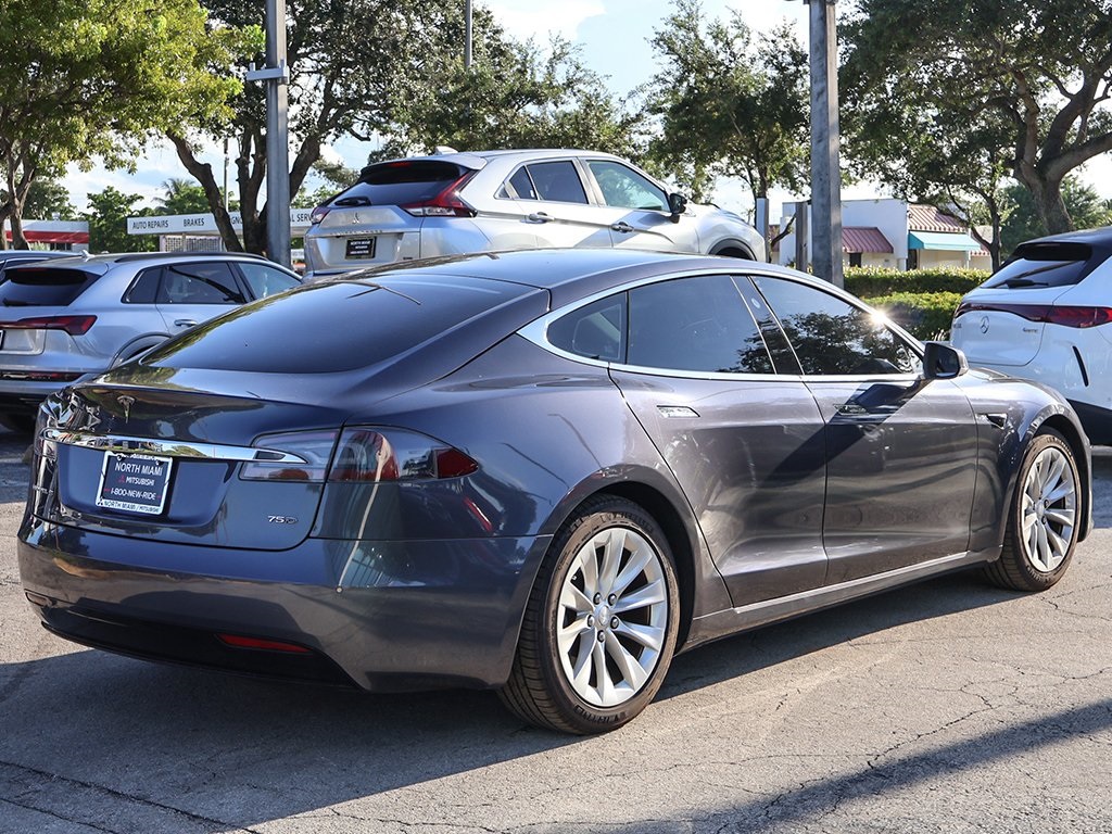 2018 Tesla Model S 75D photo 10